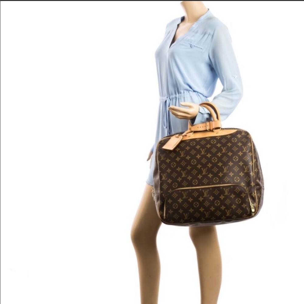 AUTH Louis Vuitton Evasion VINTAGE EXCELLENT COND - Picture 1 of 8